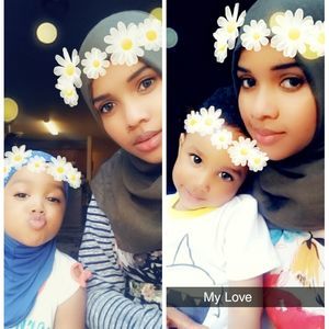 Meet your Posher, Leila